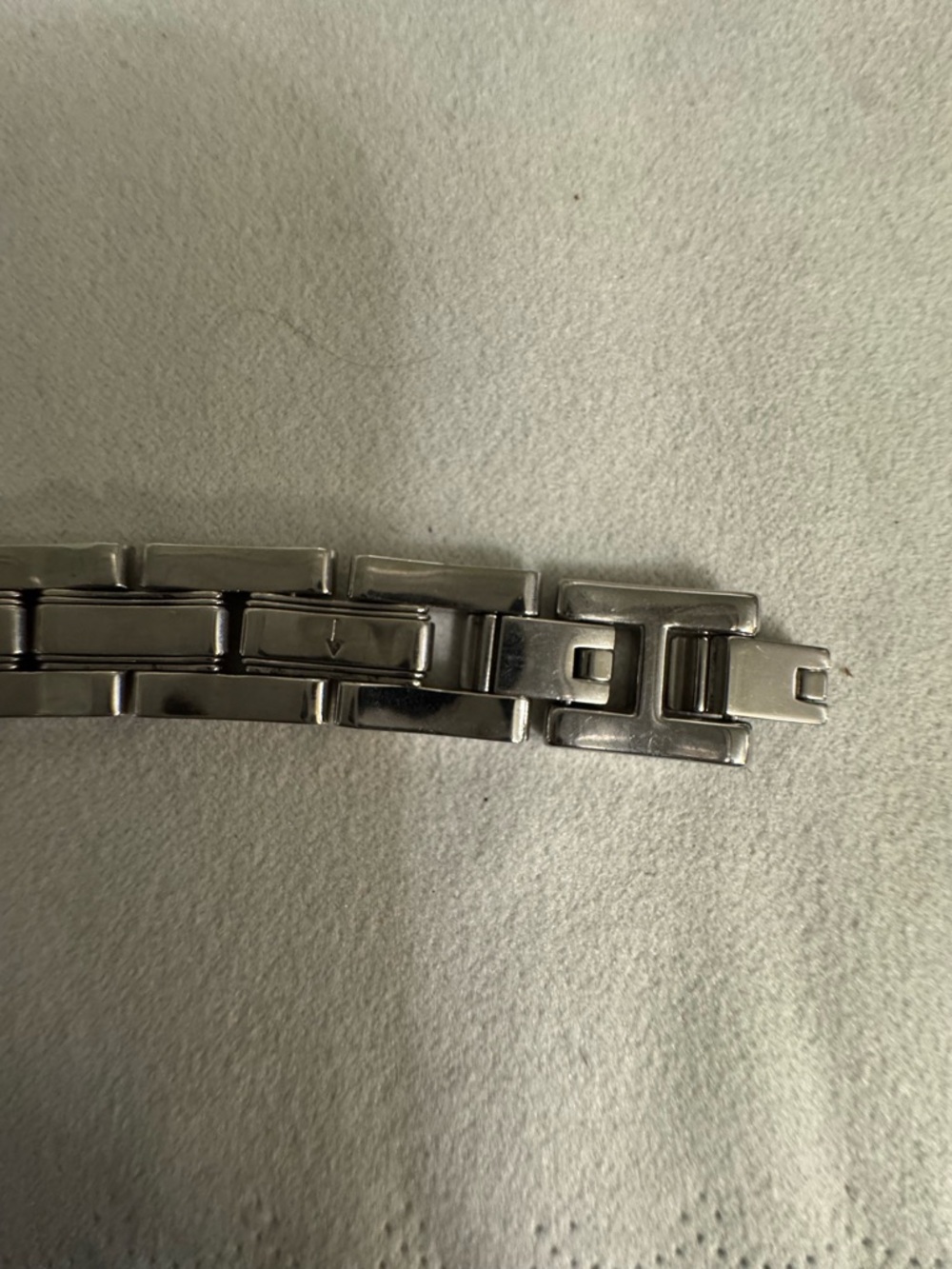 Fossil Silver-Tone Rectangular Bracelet Watch New Battery. Works - Picture 13 of 15